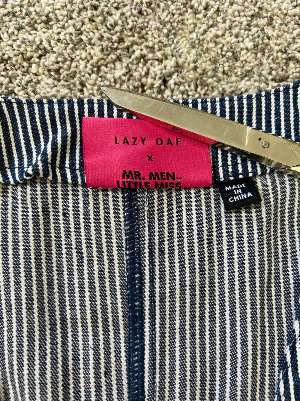 Lazy Oaf x Mr. Happy Jumpsuit - Picture 11 of 16